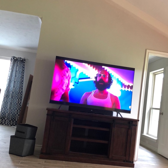 Meet your Posher, Angela - Picture 1 of 1